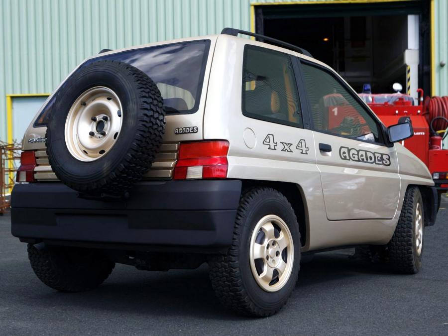  Peugeot 4x4 Agades Concept by Heuliez 1989 года  (фото 5 из 5)
